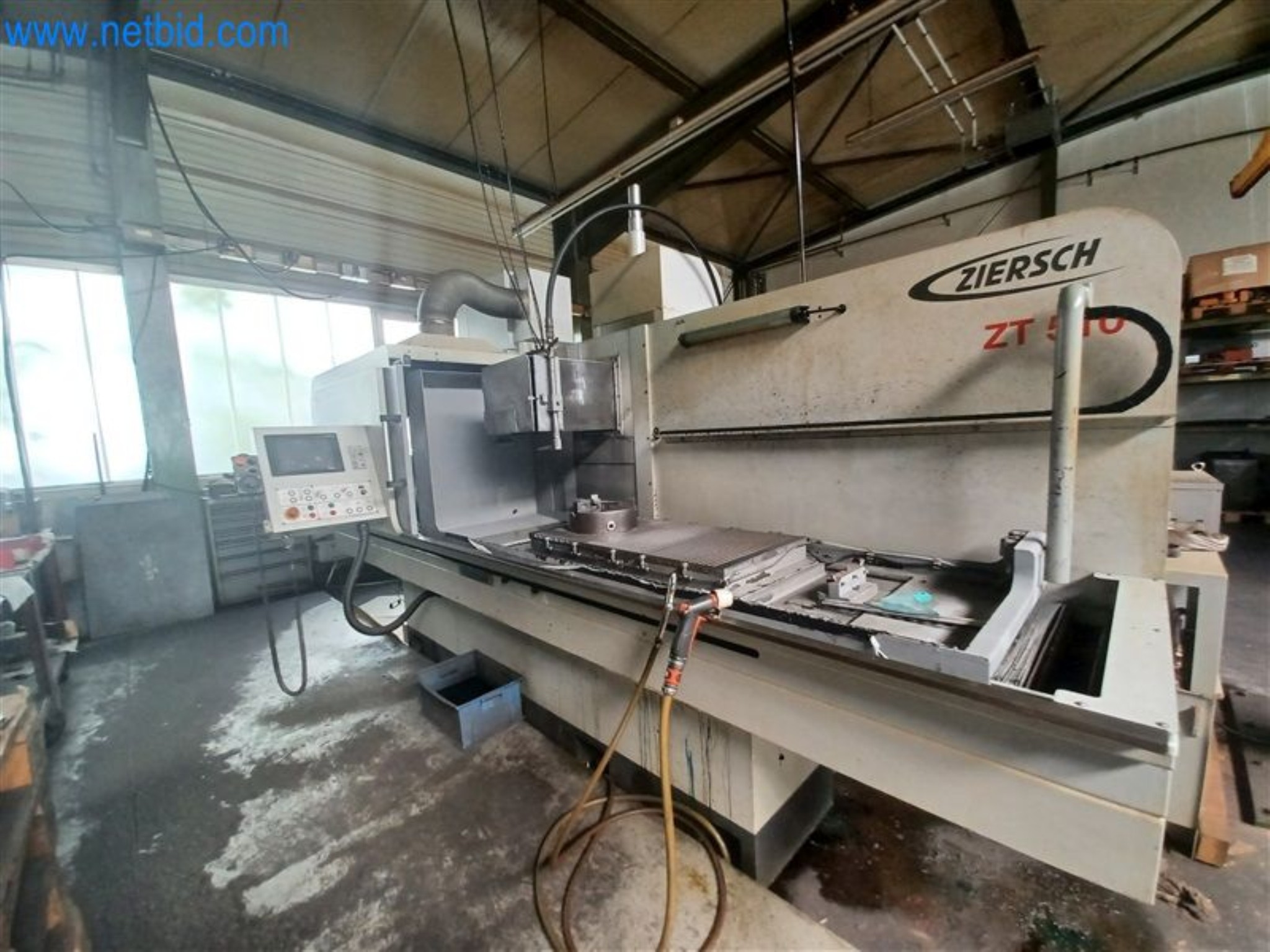 Máquinas para trabajar los metales: incluidos los centros de mecanizado con accesorios-3