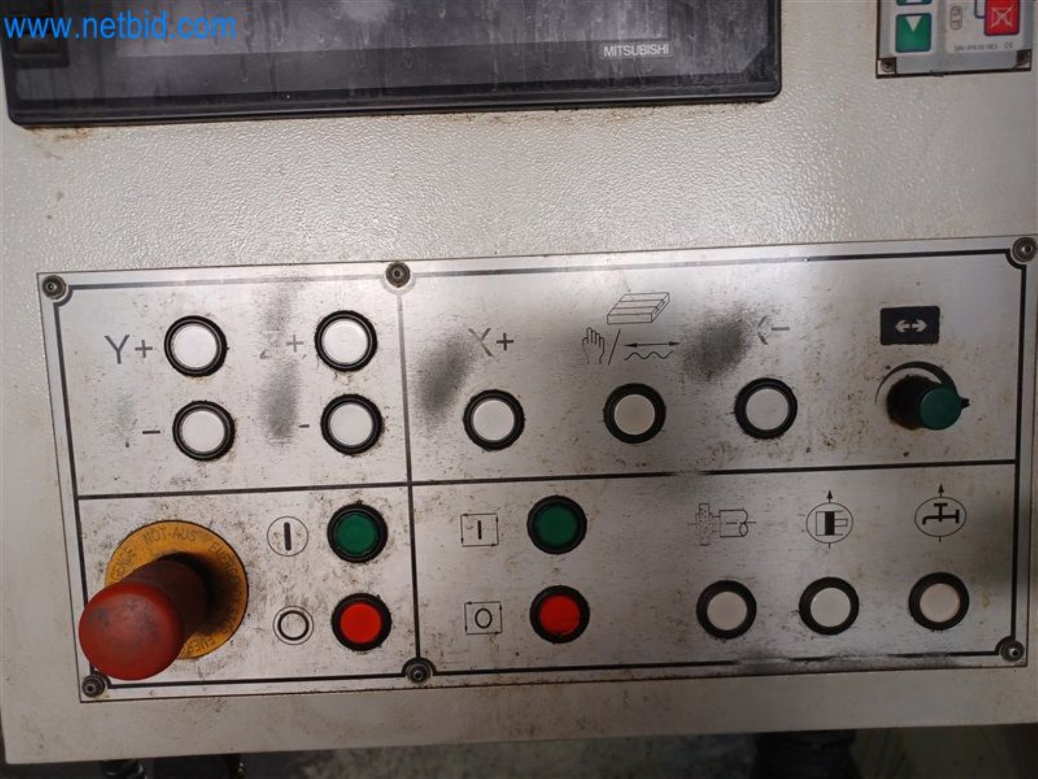 Máquinas para trabajar los metales: incluidos los centros de mecanizado con accesorios-5