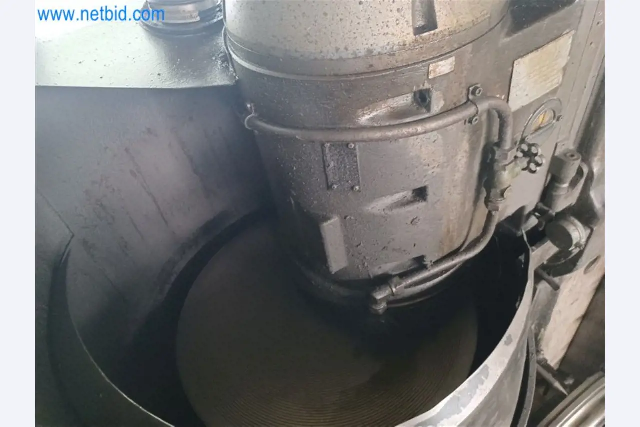 Metalworking machines: including machining centers with accessories-4