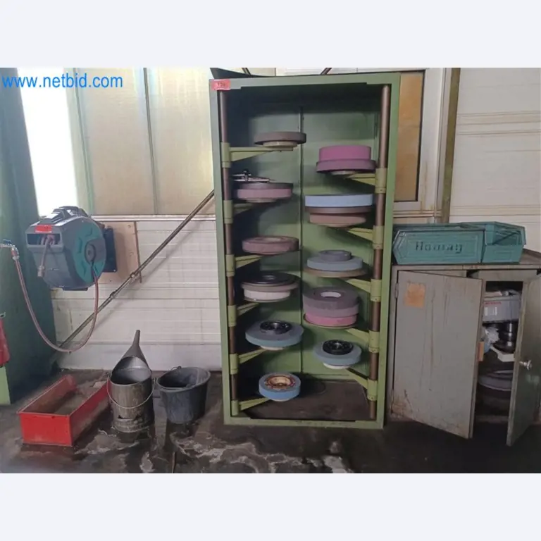 Kovoobráběcí stroje: včetně obráběcích center s příslušenstvím-1