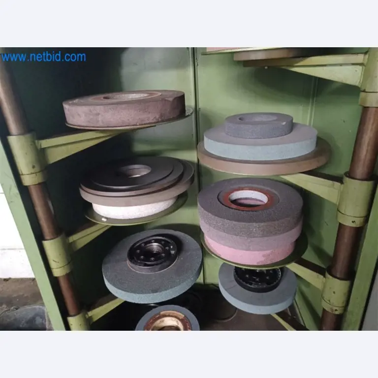 Kovoobráběcí stroje: včetně obráběcích center s příslušenstvím-3