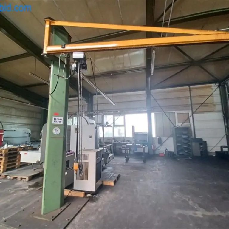 Pillar jib crane Demag