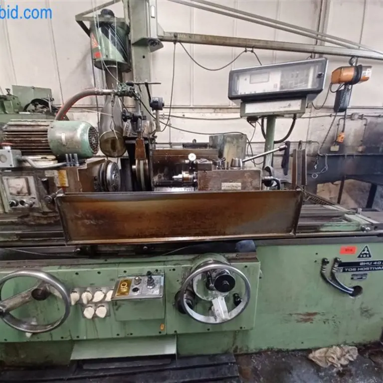 Rectificadora cilíndrica (4202) TOS BHU 40A/1000