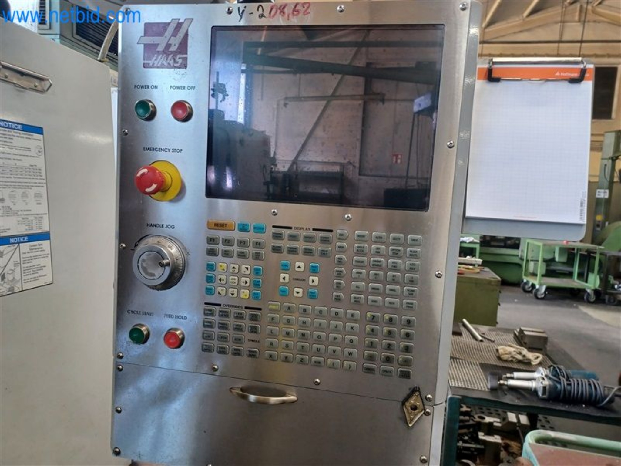 Máquinas para trabajar los metales: incluidos los centros de mecanizado con accesorios-3