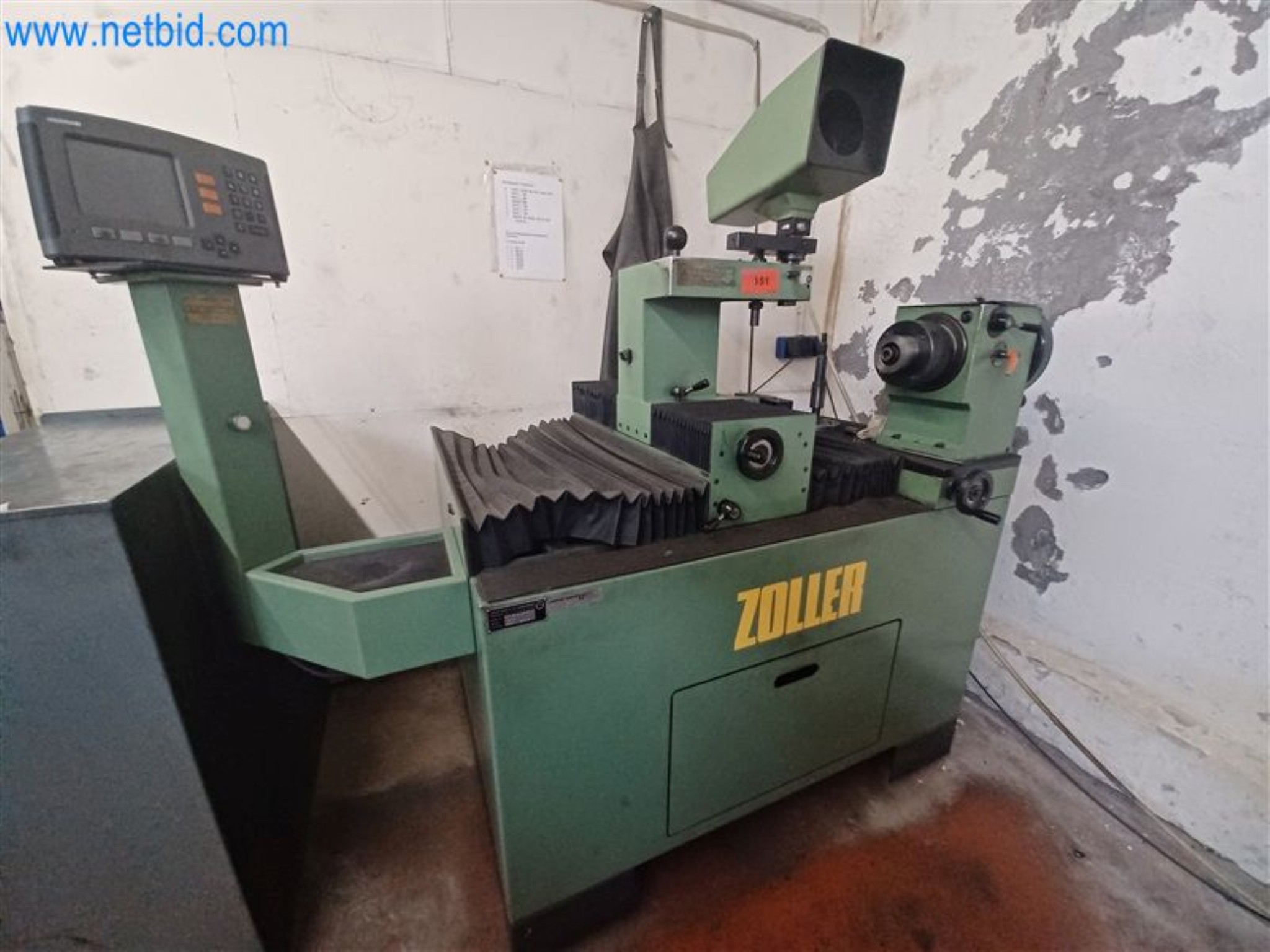 Metalworking machines: including machining centers with accessories-1