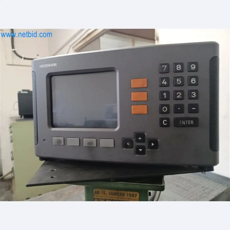 Metalworking machines: including machining centers with accessories-5