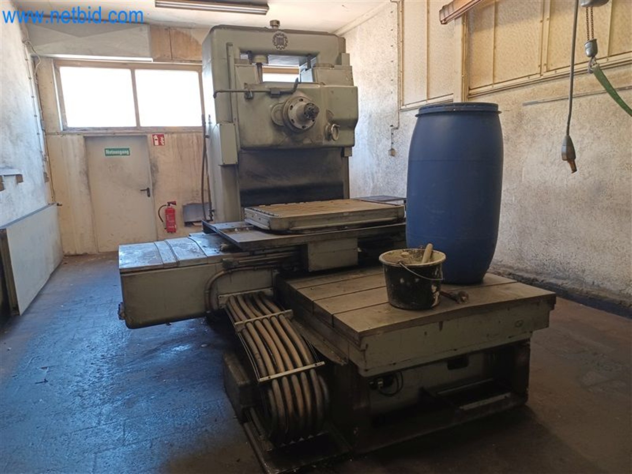 Máquinas para trabajar los metales: incluidos los centros de mecanizado con accesorios-12