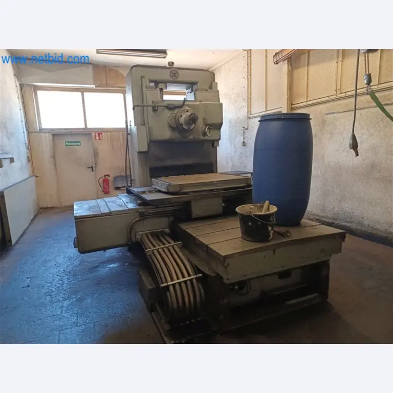 Máquinas para trabajar los metales: incluidos los centros de mecanizado con accesorios-12