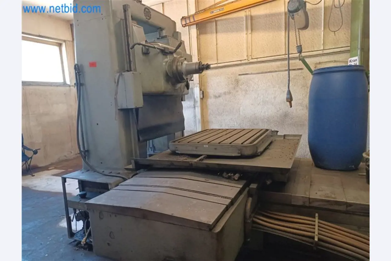 Máquinas para trabajar los metales: incluidos los centros de mecanizado con accesorios-13