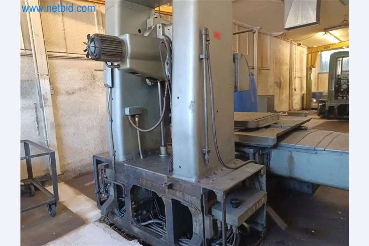 Máquinas para trabajar los metales: incluidos los centros de mecanizado con accesorios-14