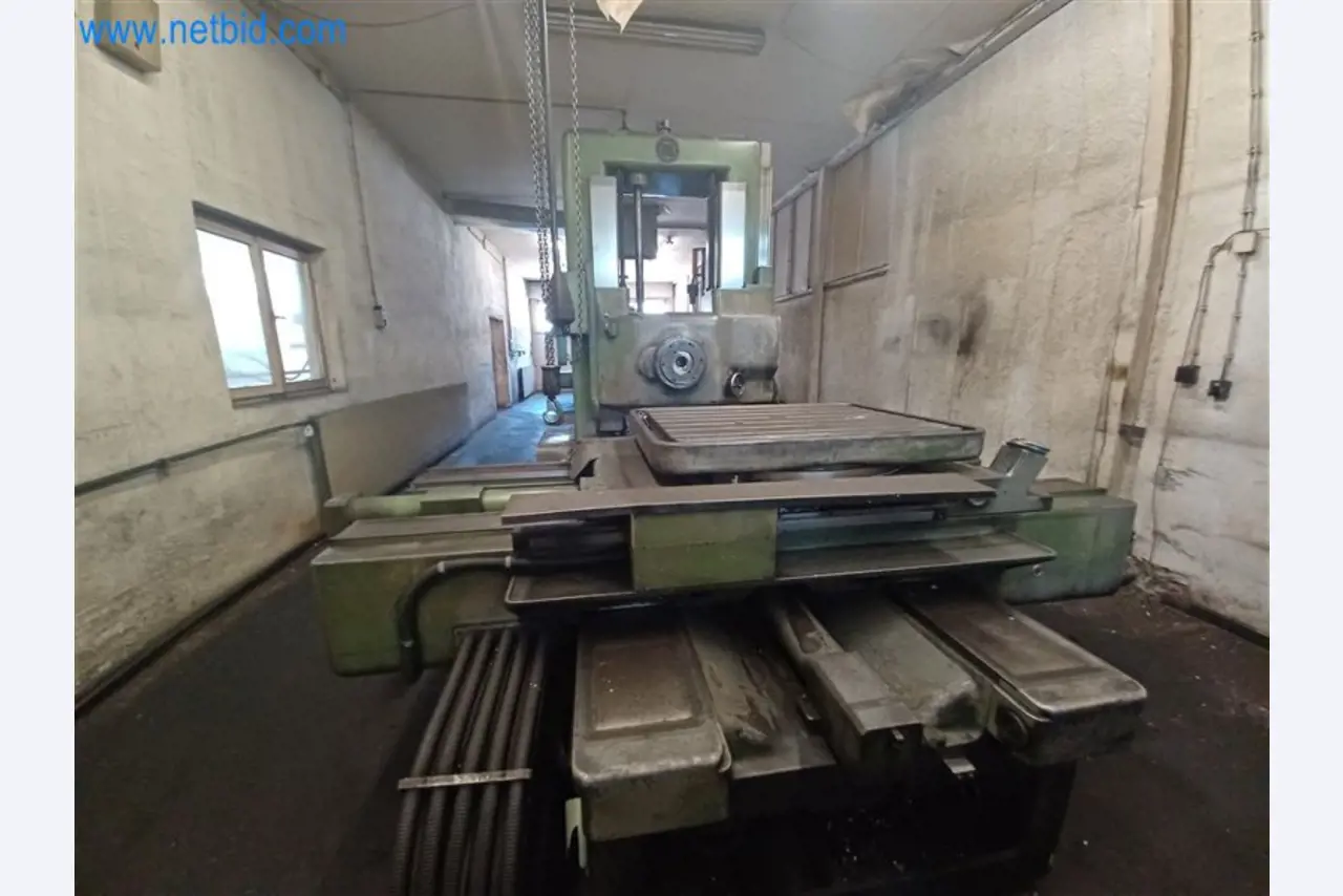 Máquinas para trabajar los metales: incluidos los centros de mecanizado con accesorios-2