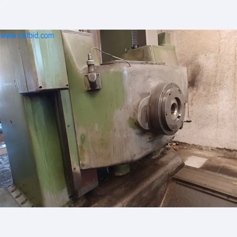 Máquinas para trabajar los metales: incluidos los centros de mecanizado con accesorios-5