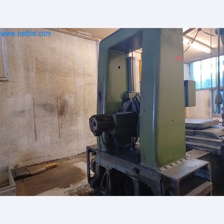 Máquinas para trabajar los metales: incluidos los centros de mecanizado con accesorios-7