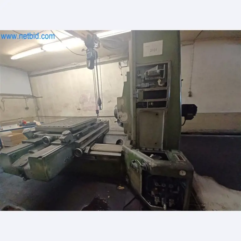 Máquinas para trabajar los metales: incluidos los centros de mecanizado con accesorios-8