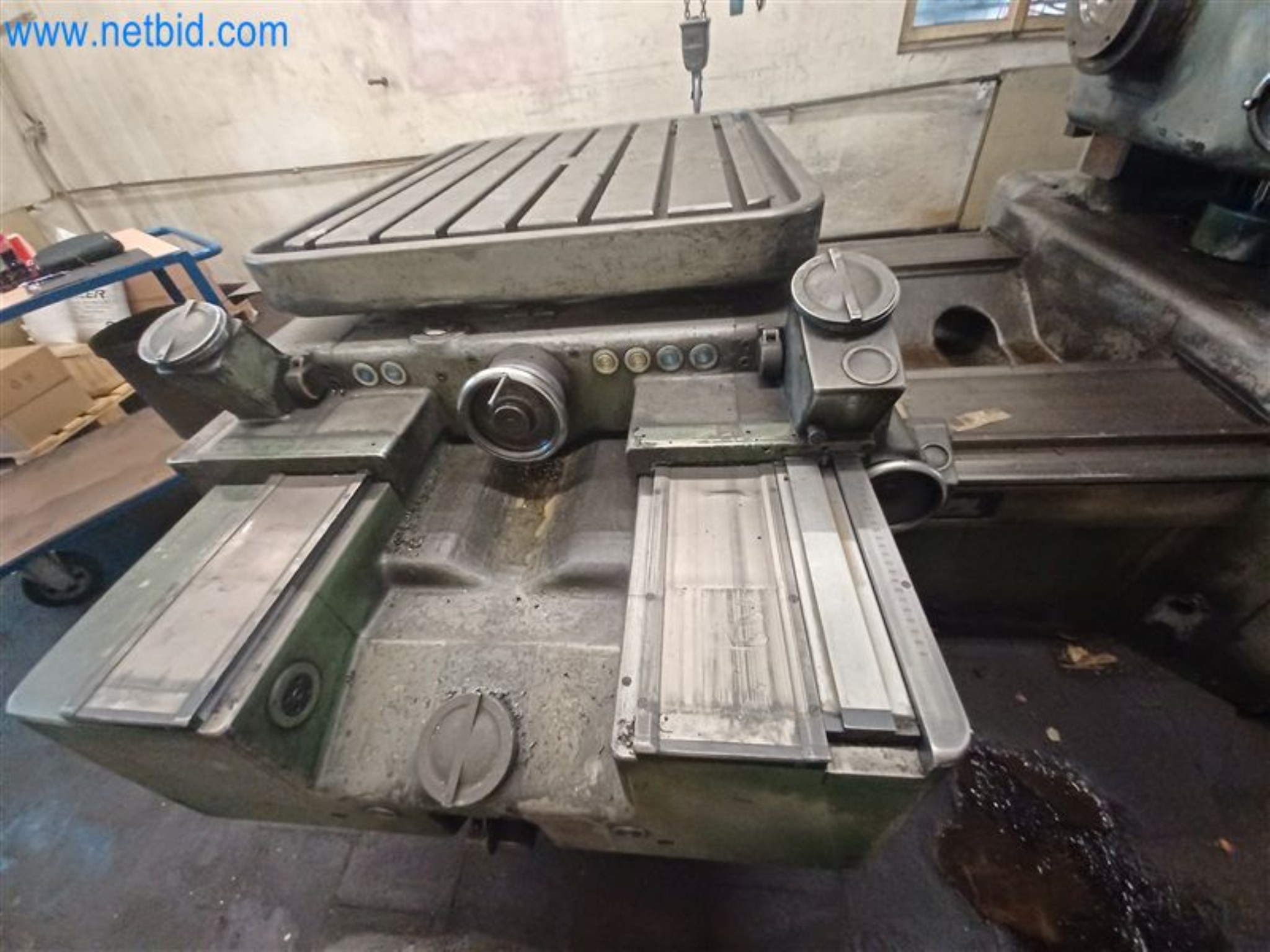 Máquinas para trabajar los metales: incluidos los centros de mecanizado con accesorios-9