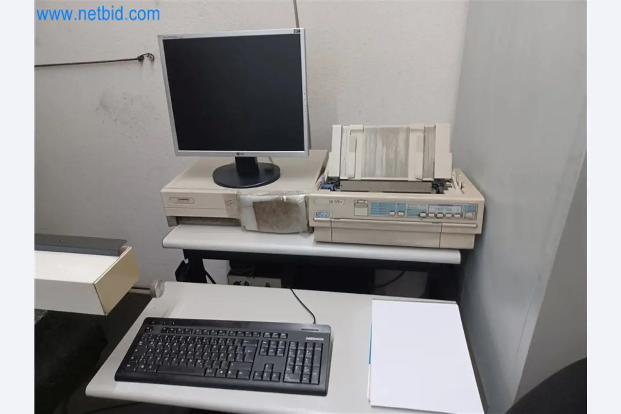 Máquinas para trabalhar metais: incluindo centros de maquinagem com acessórios-4