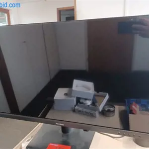 32" monitor