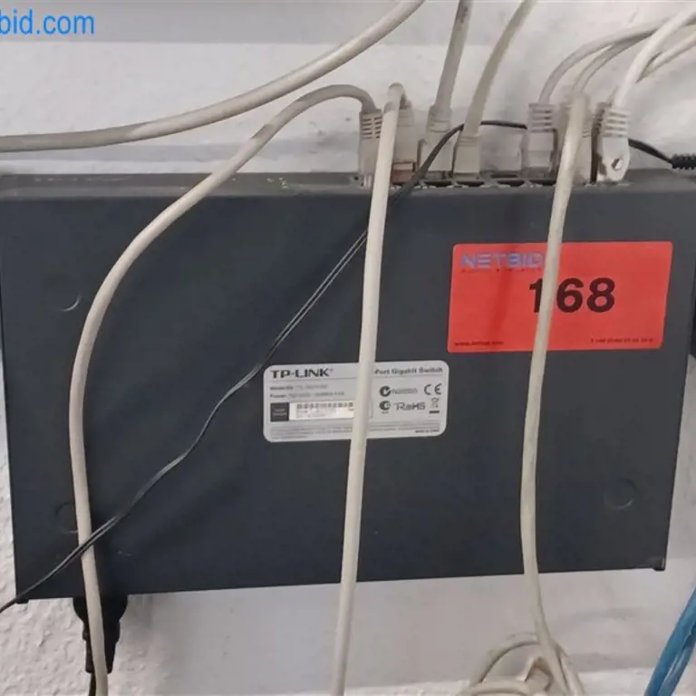 Switch TP-Link TL-SG1016D