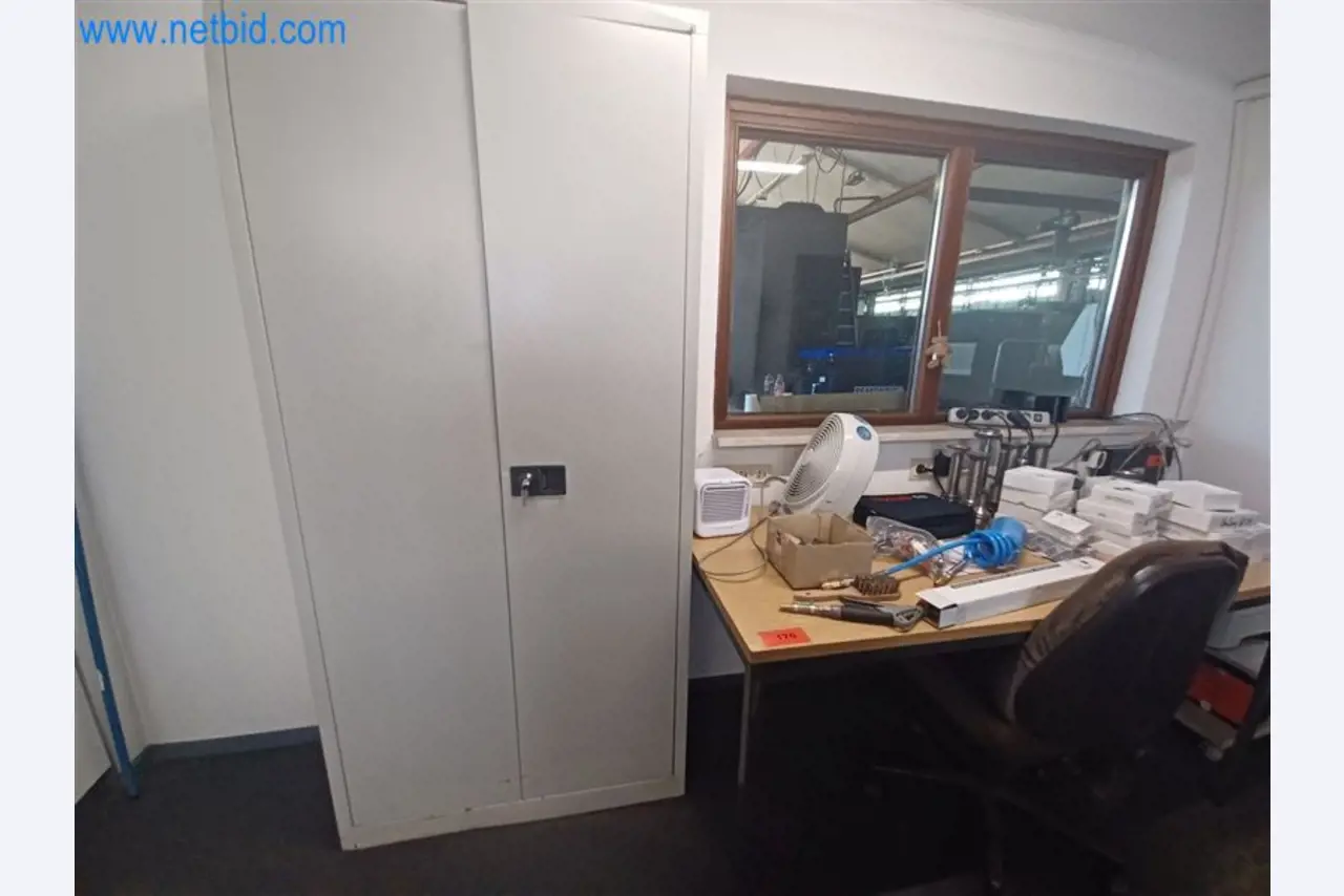 Máquinas para trabajar los metales: incluidos los centros de mecanizado con accesorios-3