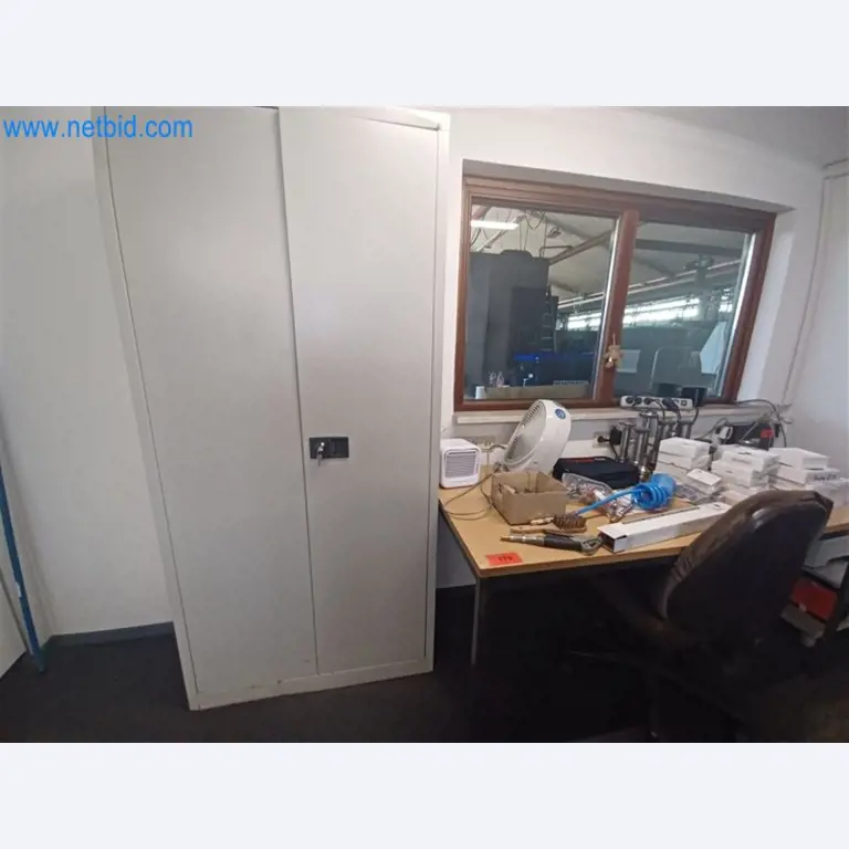 Máquinas para trabajar los metales: incluidos los centros de mecanizado con accesorios-3