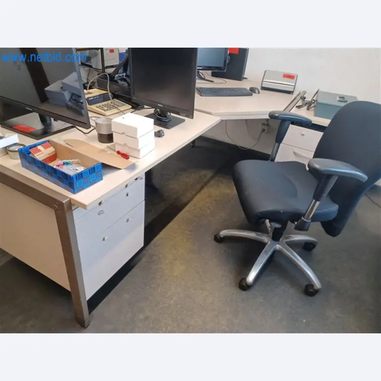 Máquinas para trabajar los metales: incluidos los centros de mecanizado con accesorios-5