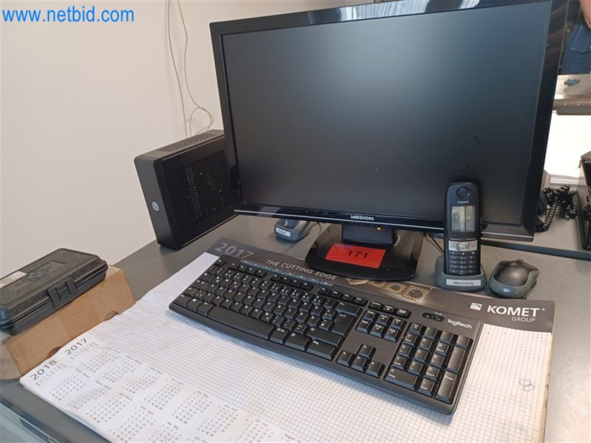 Kovoobráběcí stroje: včetně obráběcích center s příslušenstvím-1