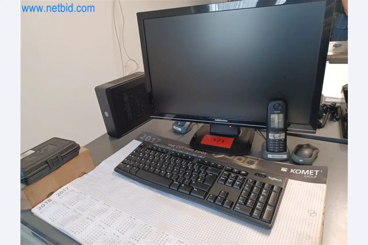 Metalworking machines: including machining centers with accessories-1