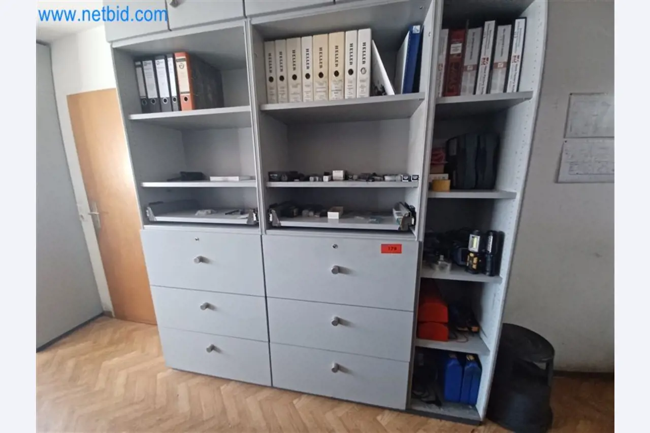 Máquinas para trabalhar metais: incluindo centros de maquinagem com acessórios-3