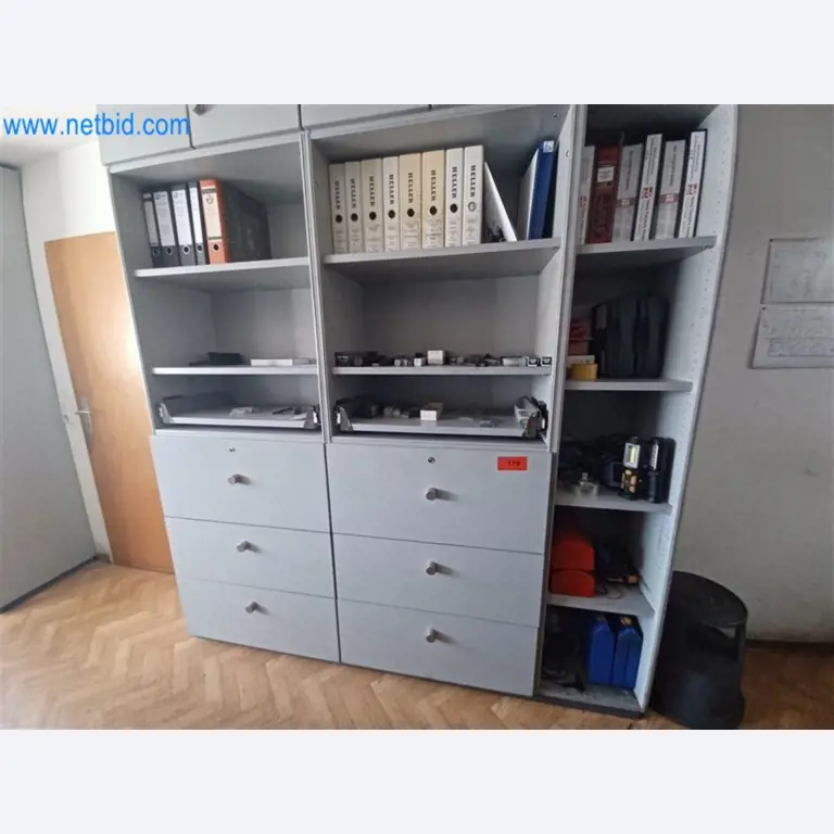 Máquinas para trabalhar metais: incluindo centros de maquinagem com acessórios-3