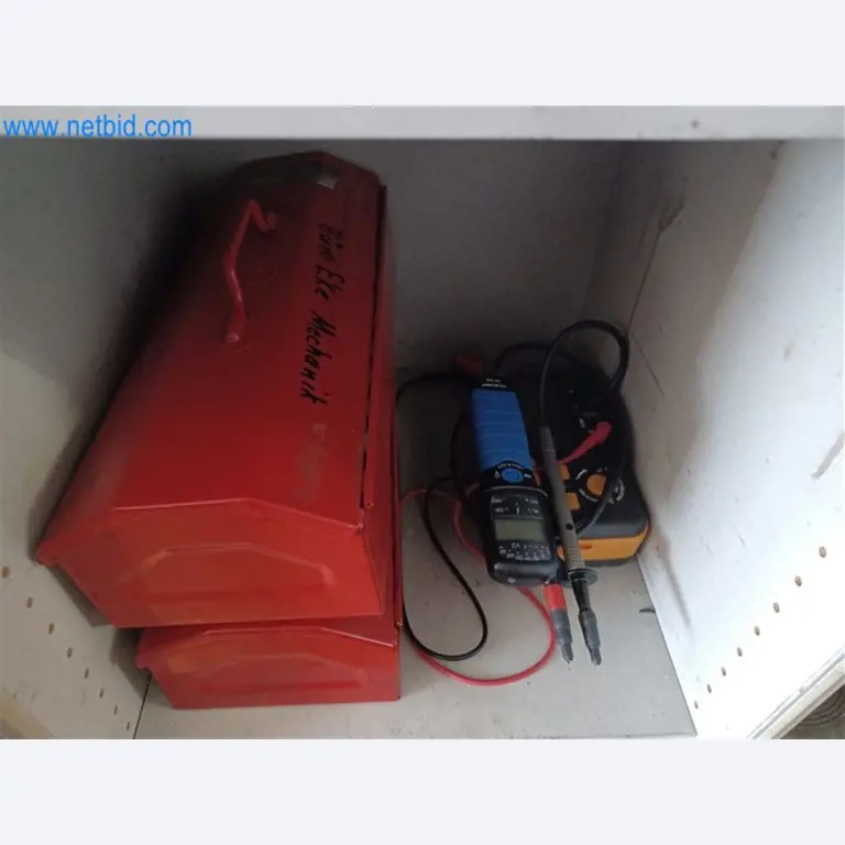 Máquinas para trabalhar metais: incluindo centros de maquinagem com acessórios-6