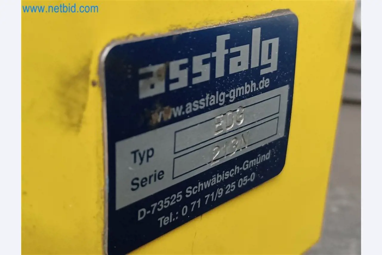 Metallverarbeitende Maschinen: u.a. Bearbeitungszentren mit Zubehör -6