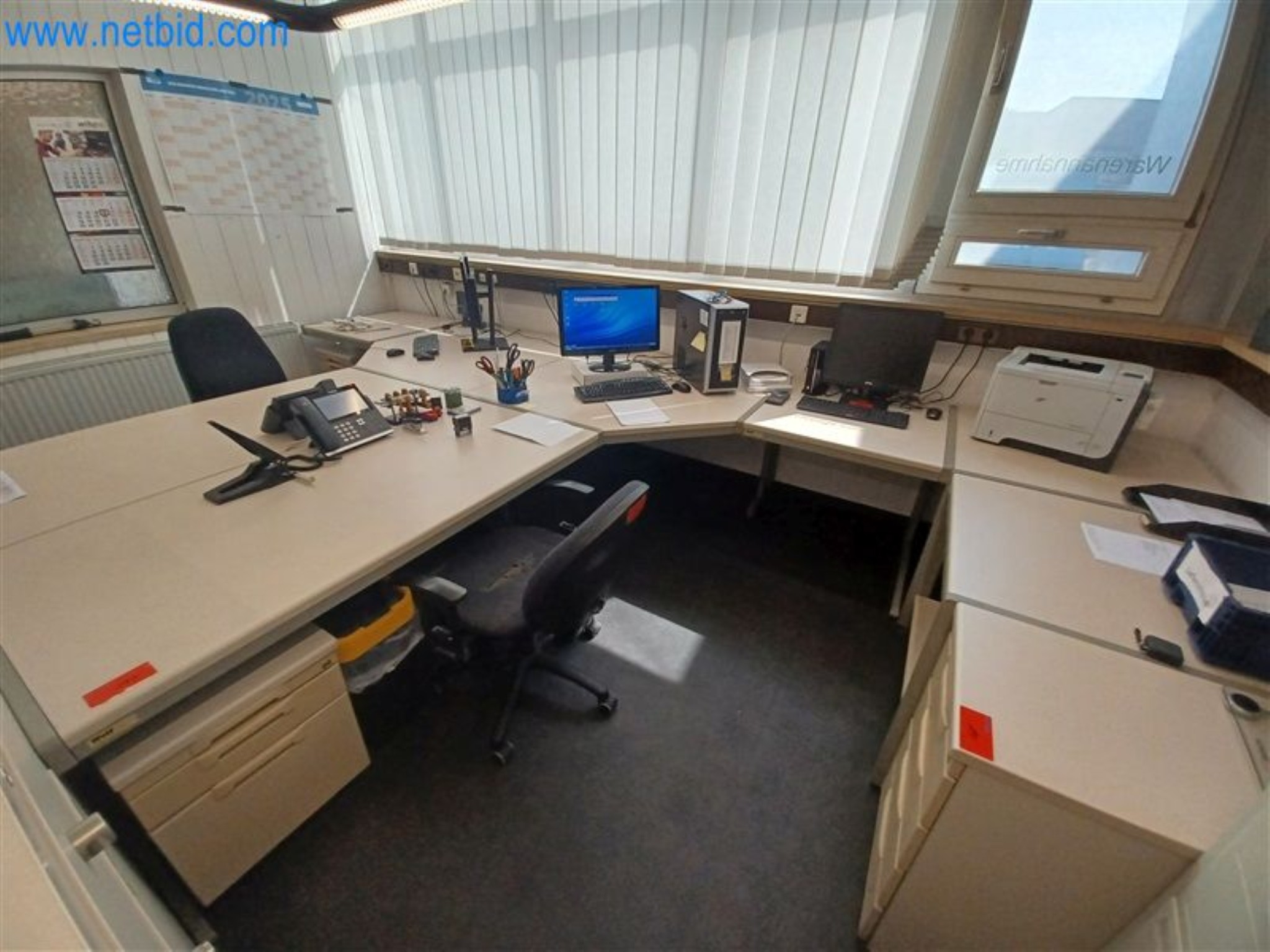 Metalworking machines: including machining centers with accessories-4