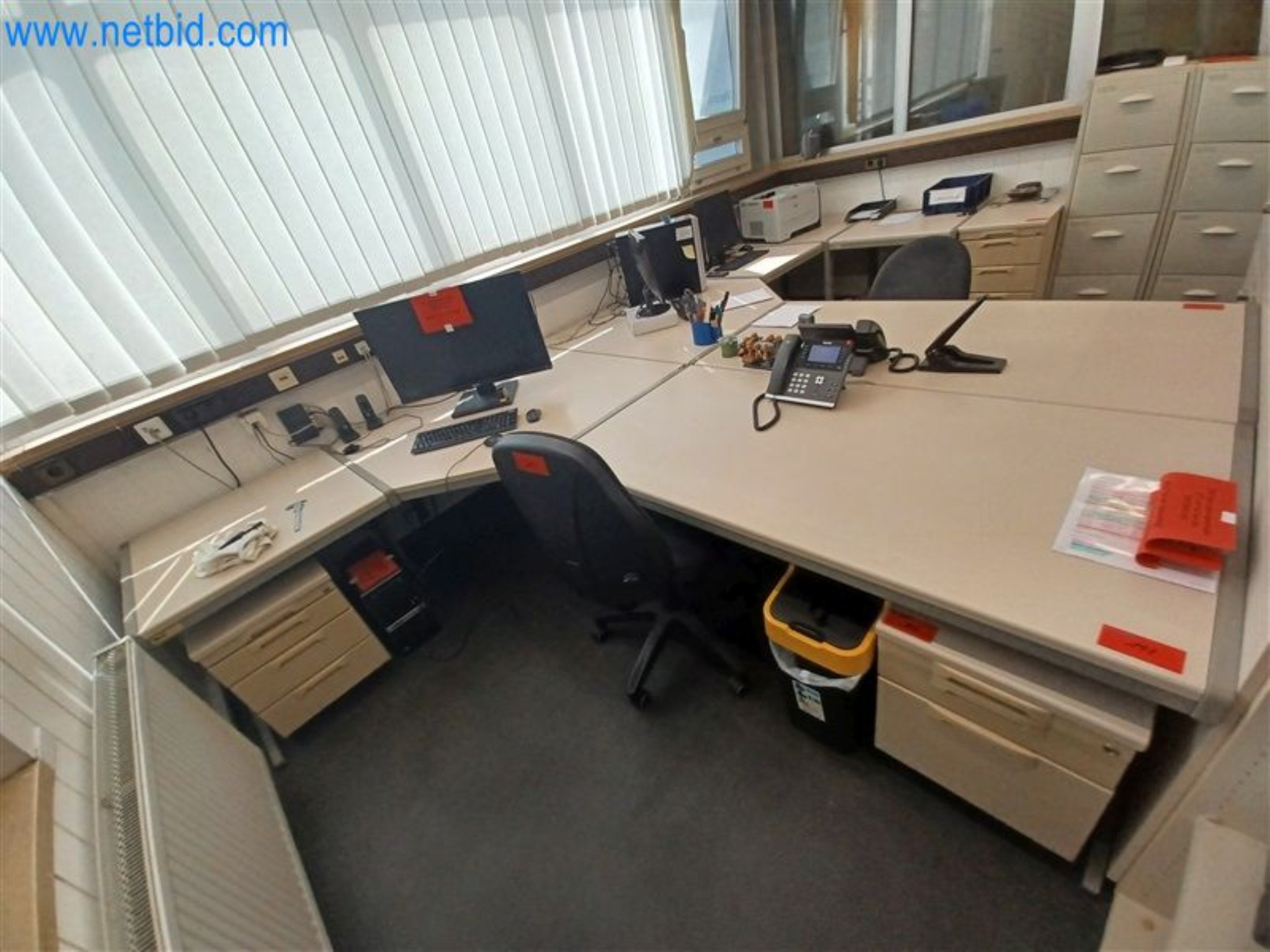 Metalworking machines: including machining centers with accessories-9