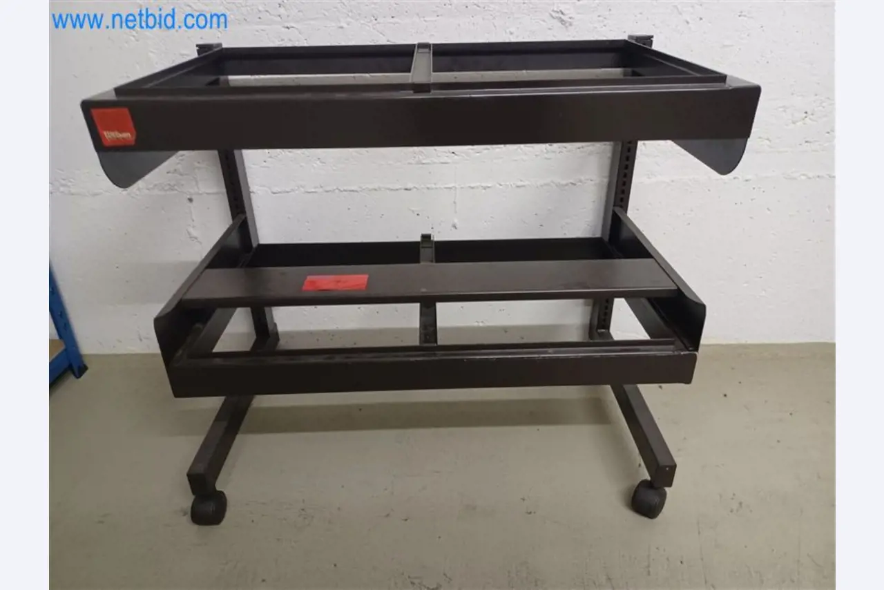 Machines pour le travail du métal : entre autres, centres d'usinage avec accessoires-2