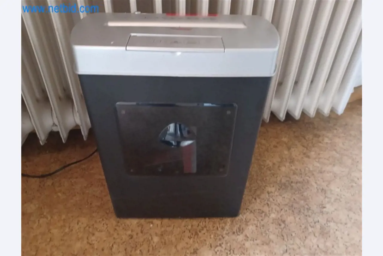 Machines pour le travail du métal : entre autres, centres d'usinage avec accessoires-2