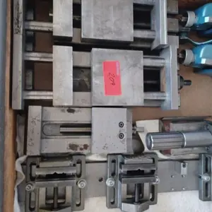 Machine vices