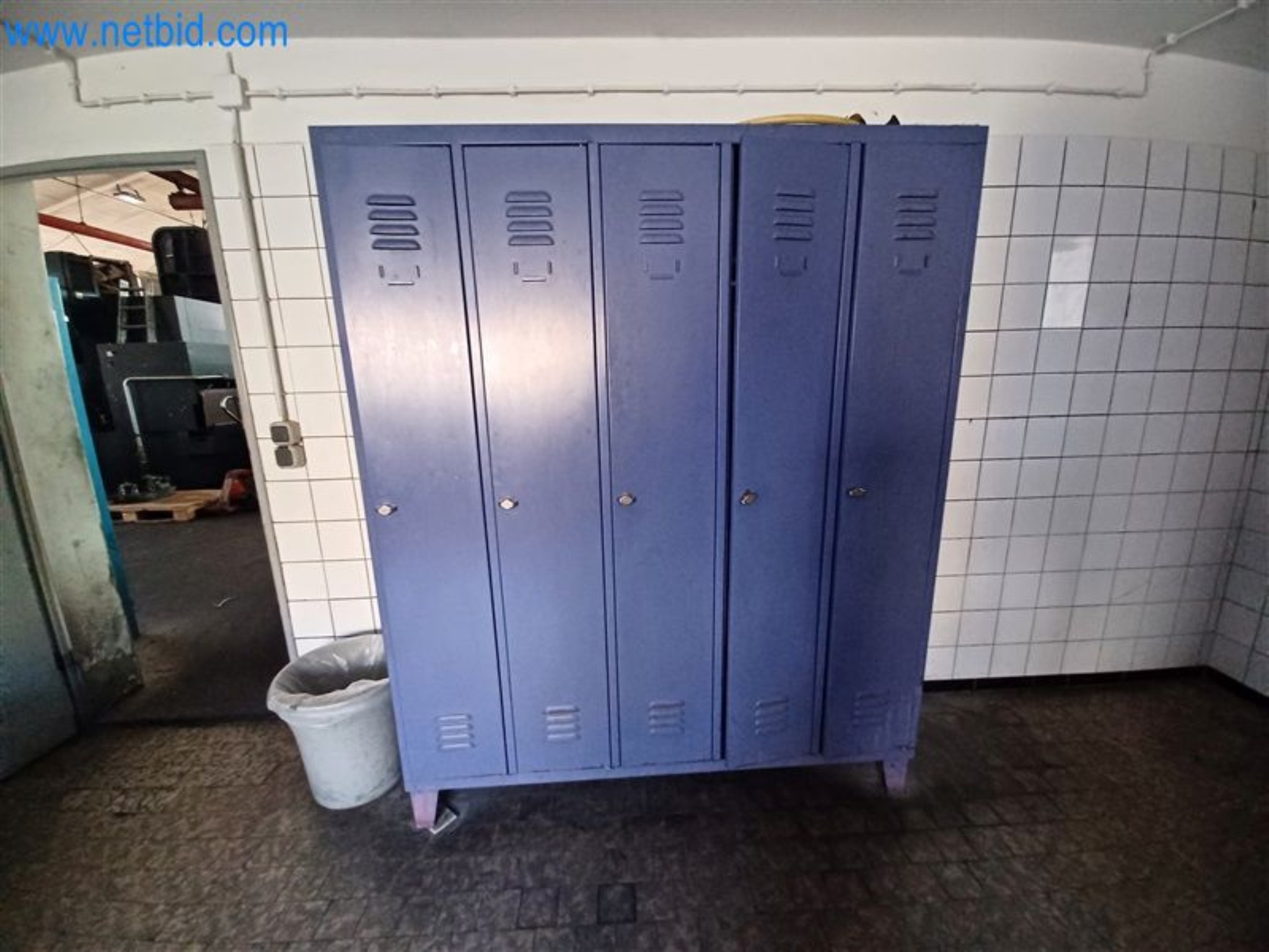 Metalworking machines: including machining centers with accessories-2