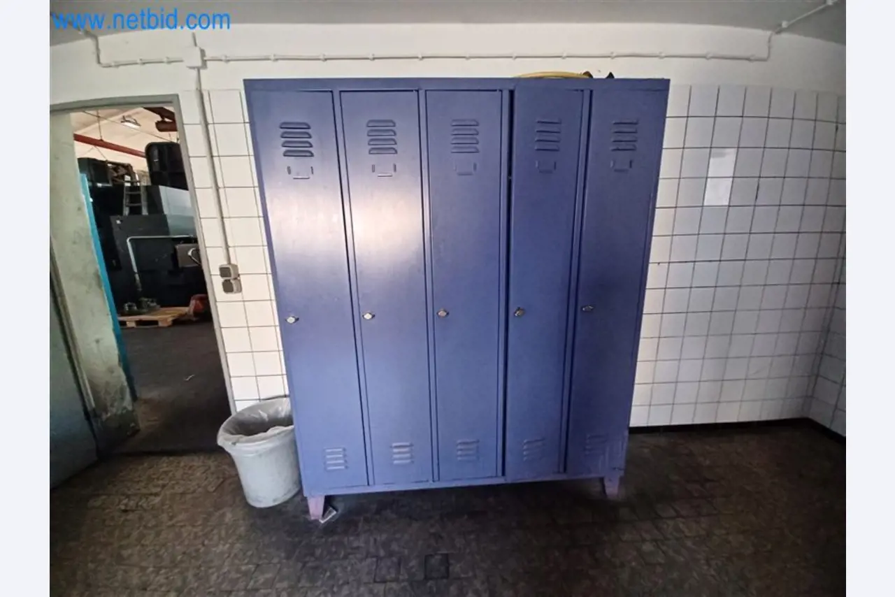 Máquinas para trabajar los metales: incluidos los centros de mecanizado con accesorios-2