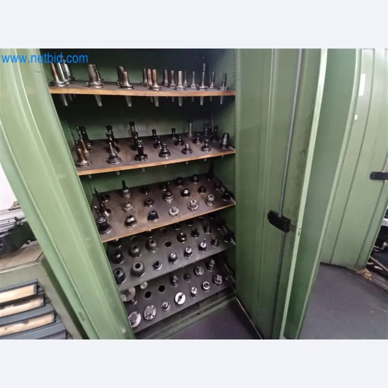 Máquinas para trabalhar metais: incluindo centros de maquinagem com acessórios-1