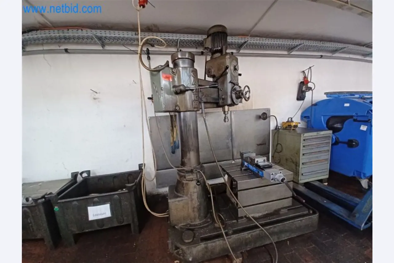 Metalworking machines: including machining centers with accessories-2