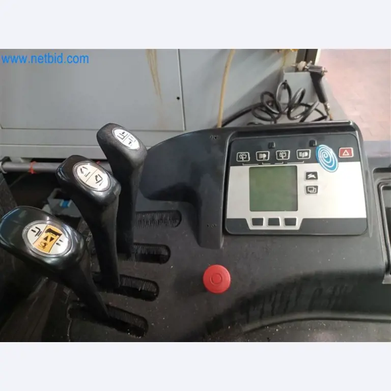 Metalworking machines: including machining centers with accessories-6