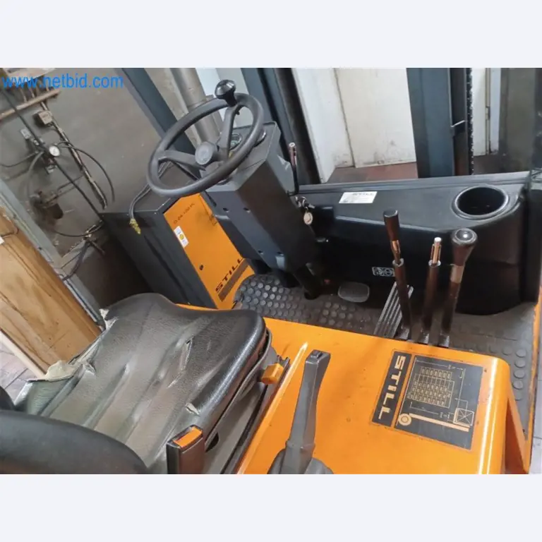 Metallverarbeitende Maschinen: u.a. Bearbeitungszentren mit Zubehör  -4