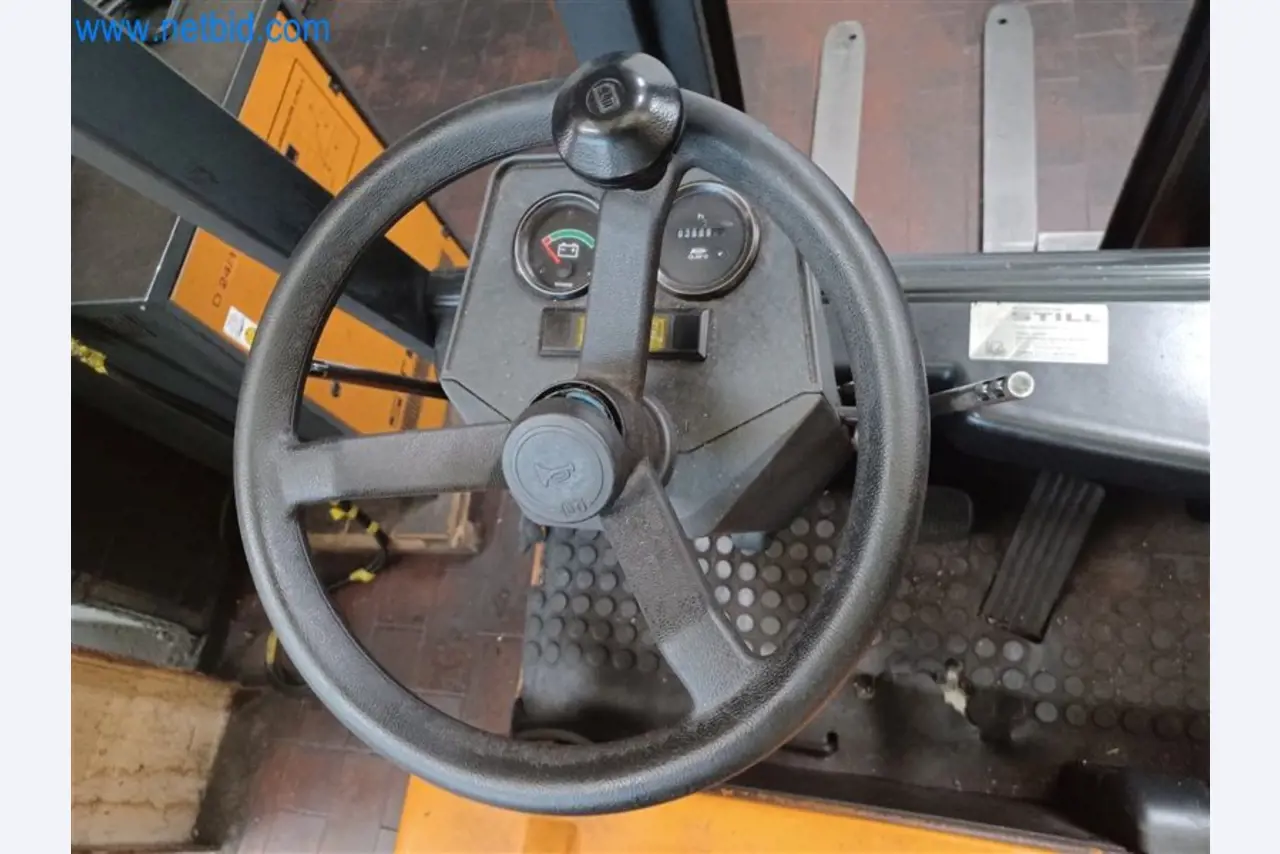 Metallverarbeitende Maschinen: u.a. Bearbeitungszentren mit Zubehör  -6