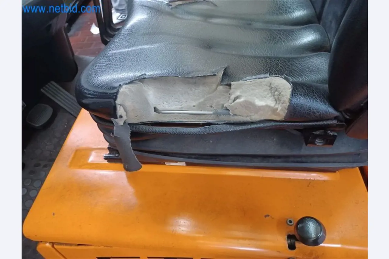 Metallverarbeitende Maschinen: u.a. Bearbeitungszentren mit Zubehör  -7