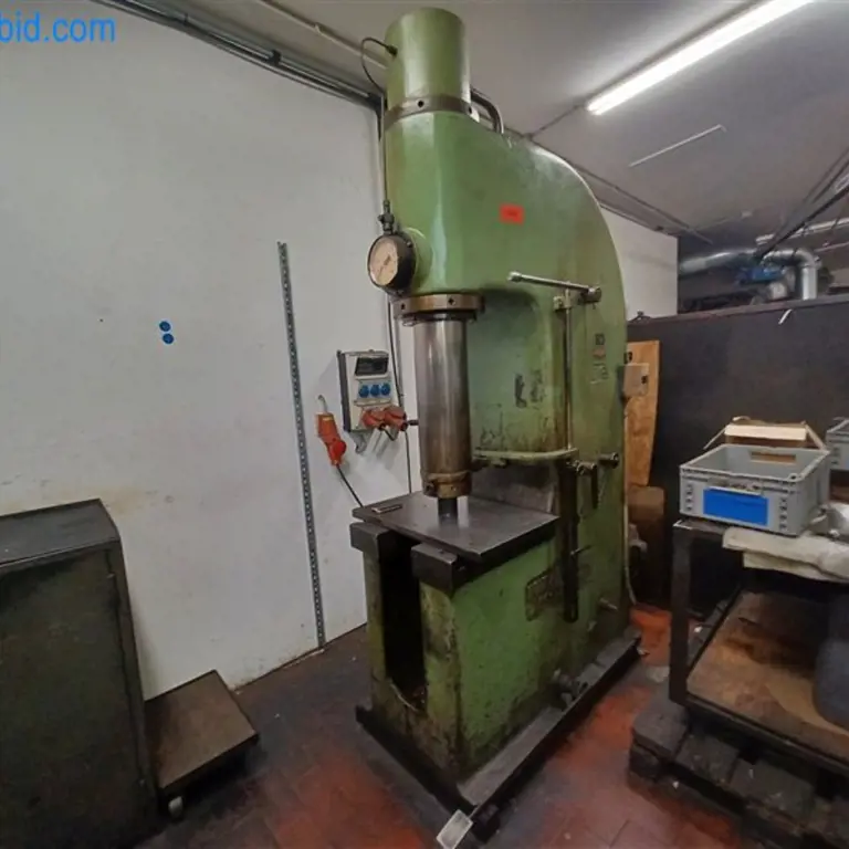 Hydraulic press (6201) Fritz Müller HEP25