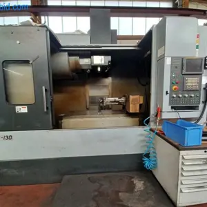Centro de mecanizado CNC vertical (2113) Accuway UM-130