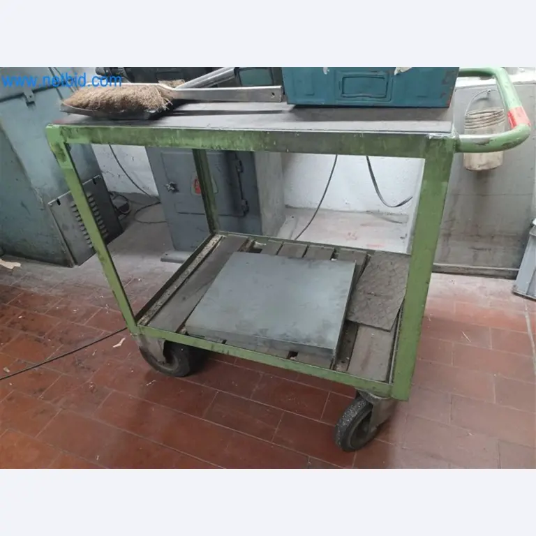 Metallverarbeitende Maschinen: u.a. Bearbeitungszentren mit Zubehör  -5