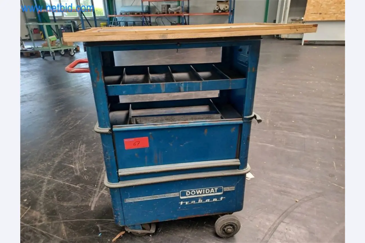 Metalworking machines: including machining centers with accessories-1