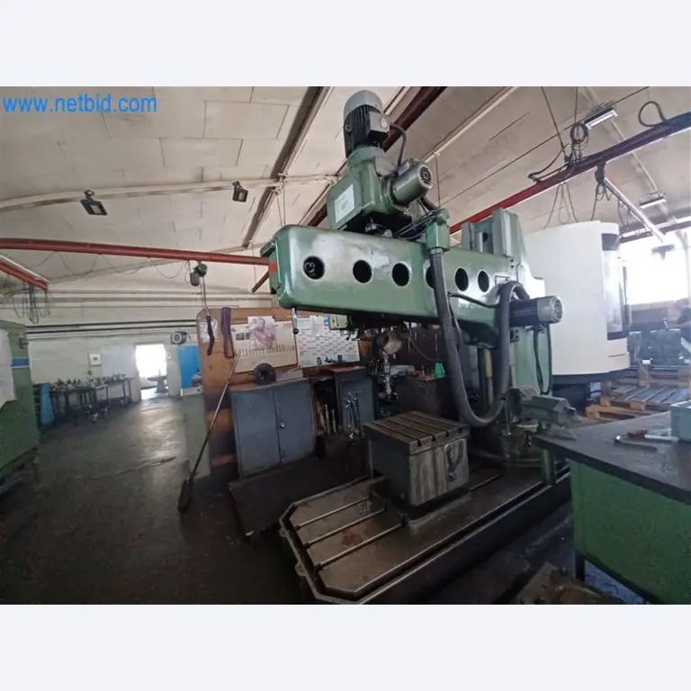 Metalworking machines: including machining centers with accessories-1