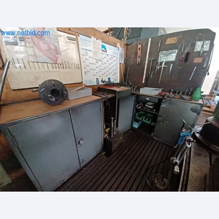 Metalworking machines: including machining centers with accessories-4